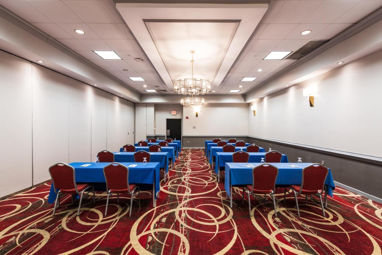 Crowne Plaza Newark Airport By Ihg Hotel Elizabeth Ngoại thất bức ảnh