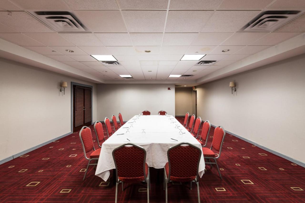 Crowne Plaza Newark Airport By Ihg Hotel Elizabeth Ngoại thất bức ảnh