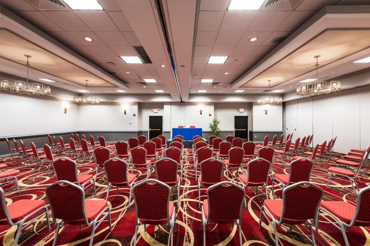 Crowne Plaza Newark Airport By Ihg Hotel Elizabeth Ngoại thất bức ảnh