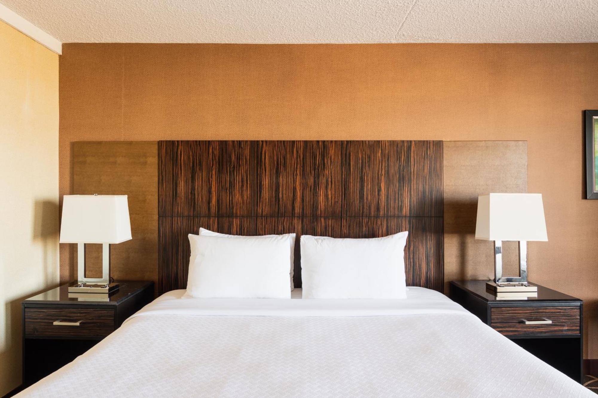 Crowne Plaza Newark Airport By Ihg Hotel Elizabeth Phòng bức ảnh